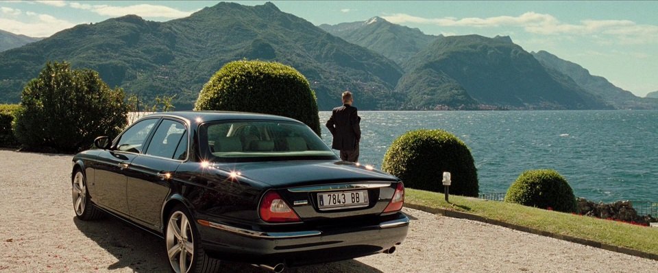 James Bond Car Collectie 41: Jaguar XJ8
