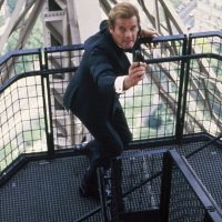 Video: Alle 362 moorden van James Bond op een rij