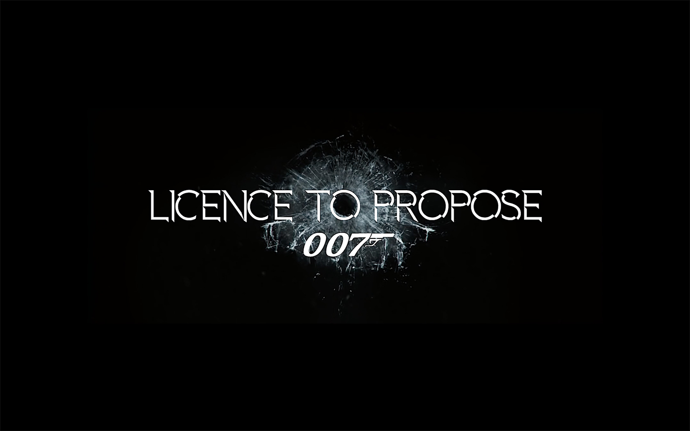 Video: Huwelijksaanzoek zoals James Bond het zou doen