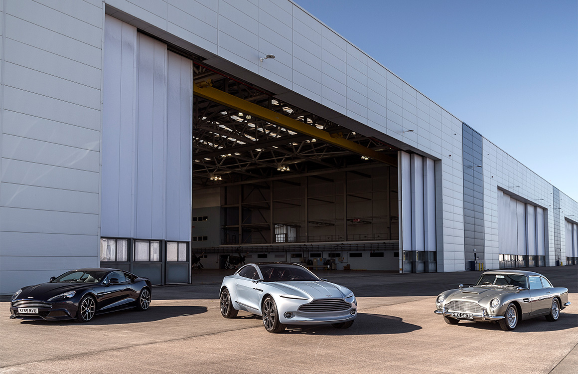 Aston Martin opent nieuwe fabriek in Wales