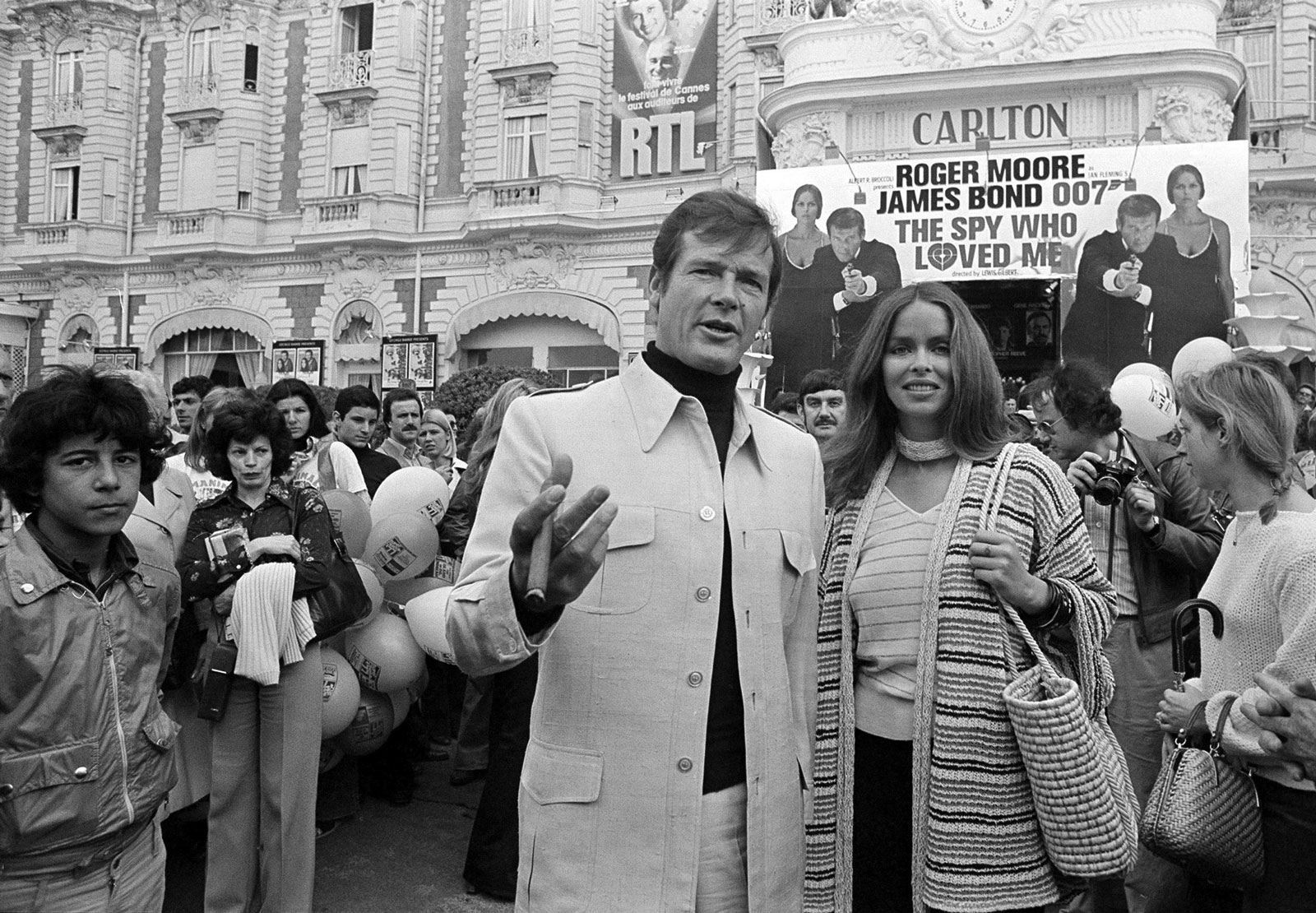 Roger Moore: “Van James Bond kom ik nooit meer af”