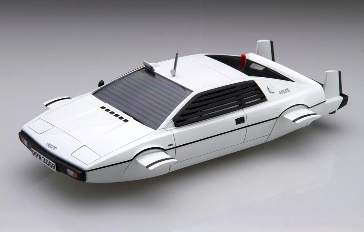 Lotus Esprit S1 schaal 1:8