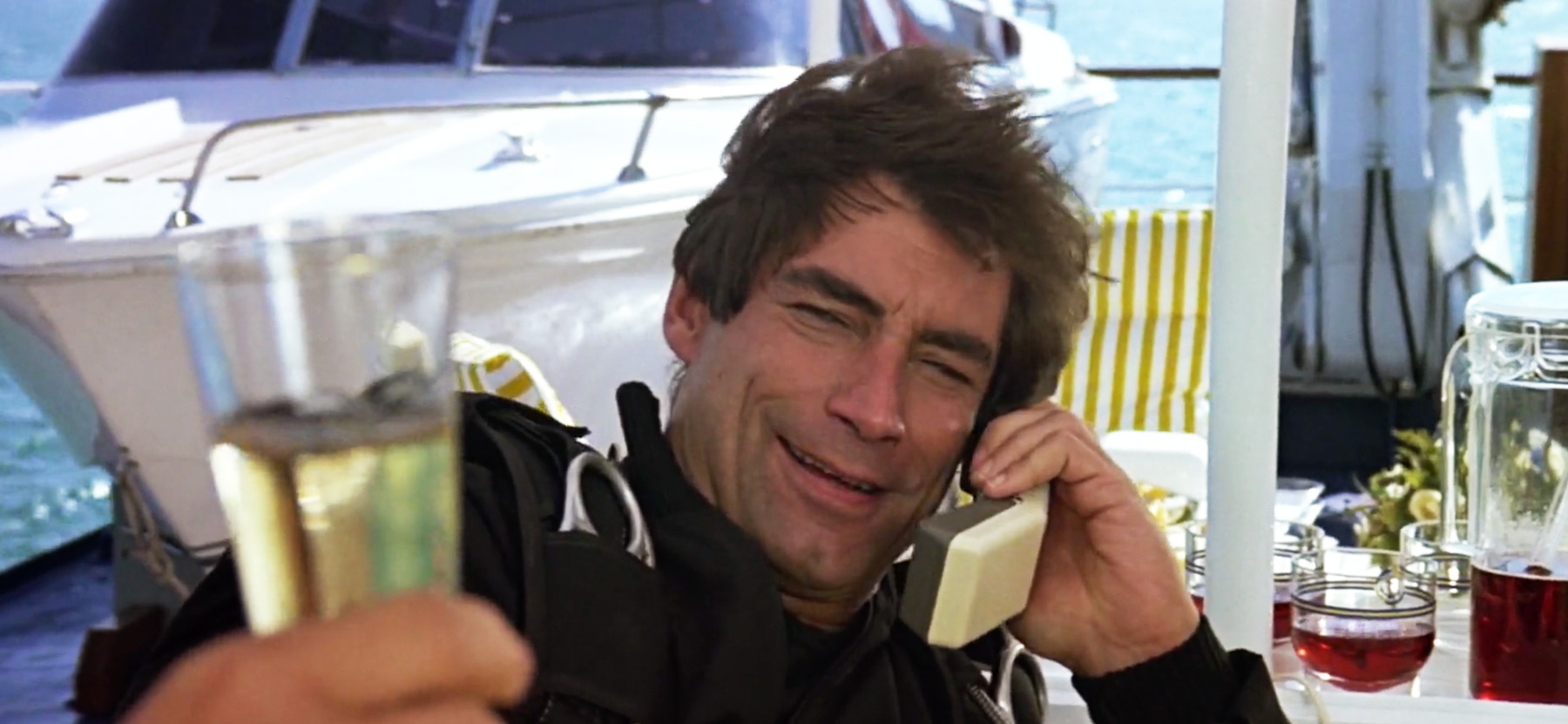 The Living Daylights-maand: sponsoren
