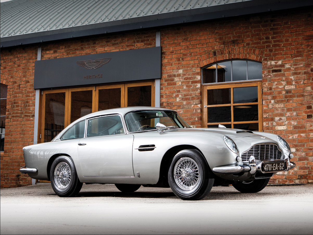 007 zijn Aston Martin DB5 verkocht voor recordbedrag