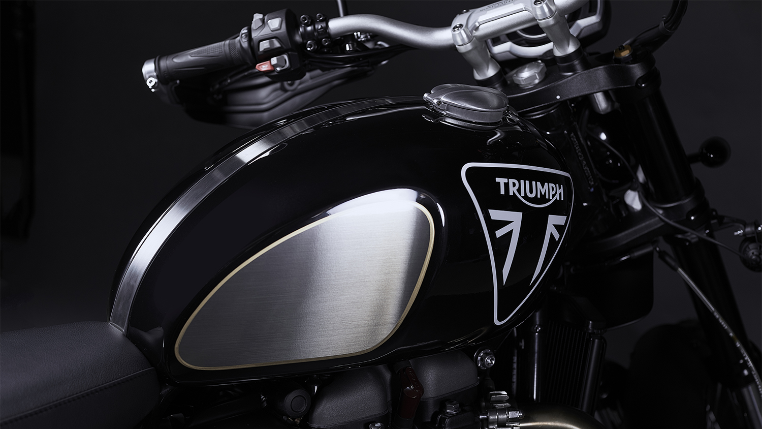 De Triumph Scrambler 1200 Bond Edition