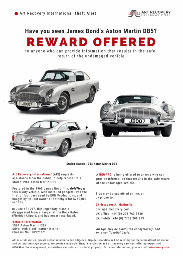 De poster waarmee nog steeds gezocht wordt naar informatie over de gestolen Aston Martin DB5.